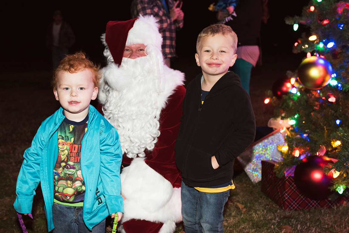 Lighting of the Tree Roane State Community College